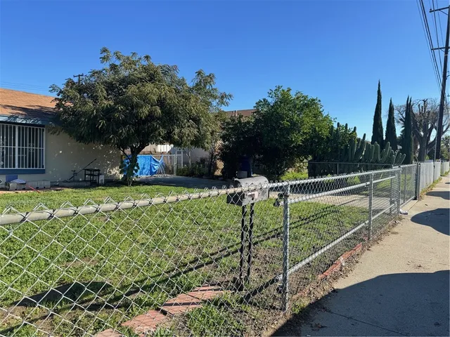 $3,900 | 1285 East Kingsley Avenue, Pomona, CA 91767