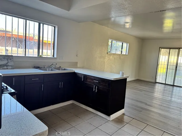 $3,900 | 1285 East Kingsley Avenue, Pomona, CA 91767