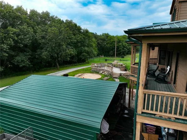 $515,000 | 1900 Yates Avenue, Horton, KS 66439