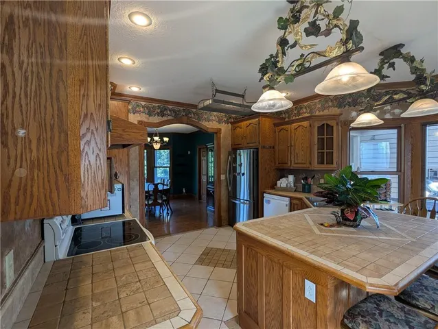 $585,000 | 1900 Yates Avenue, Horton, KS 66439