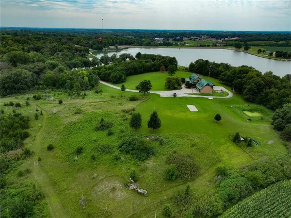 $515,000 | 1900 Yates Avenue, Horton, KS 66439