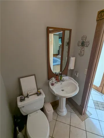 $585,000 | 1900 Yates Avenue, Horton, KS 66439