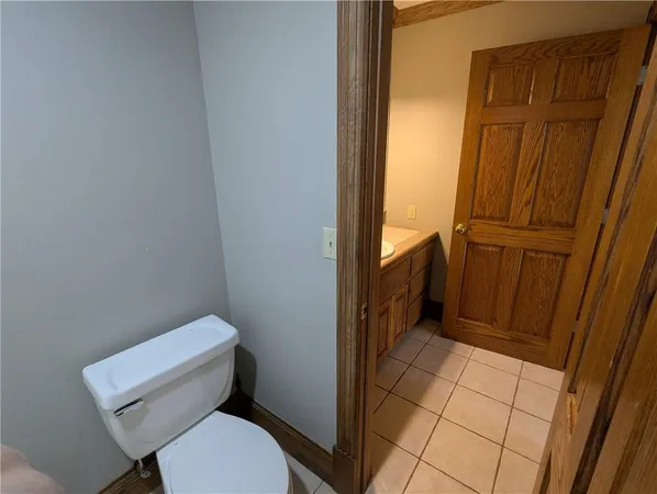 $515,000 | 1900 Yates Avenue, Horton, KS 66439