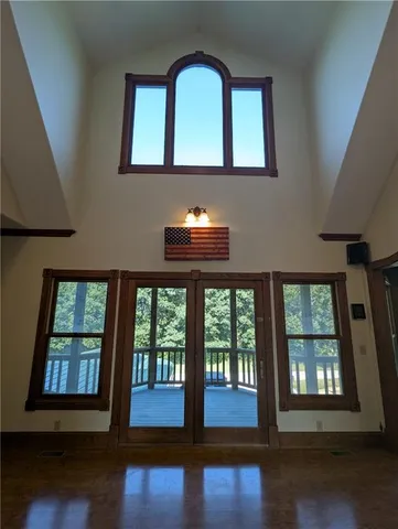 $585,000 | 1900 Yates Avenue, Horton, KS 66439