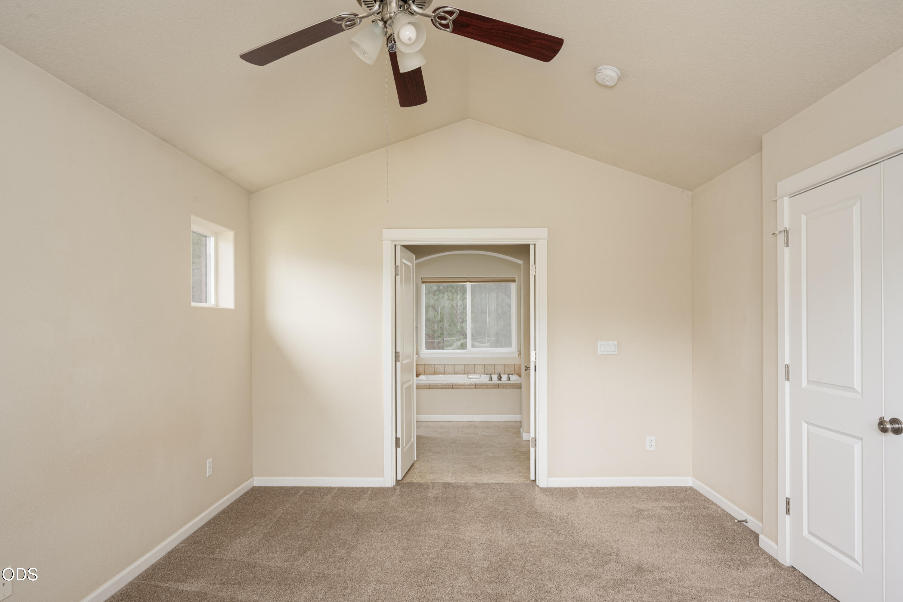 61506 Tall Tree Court Bend, OR 97702 - Photo 20 of 37