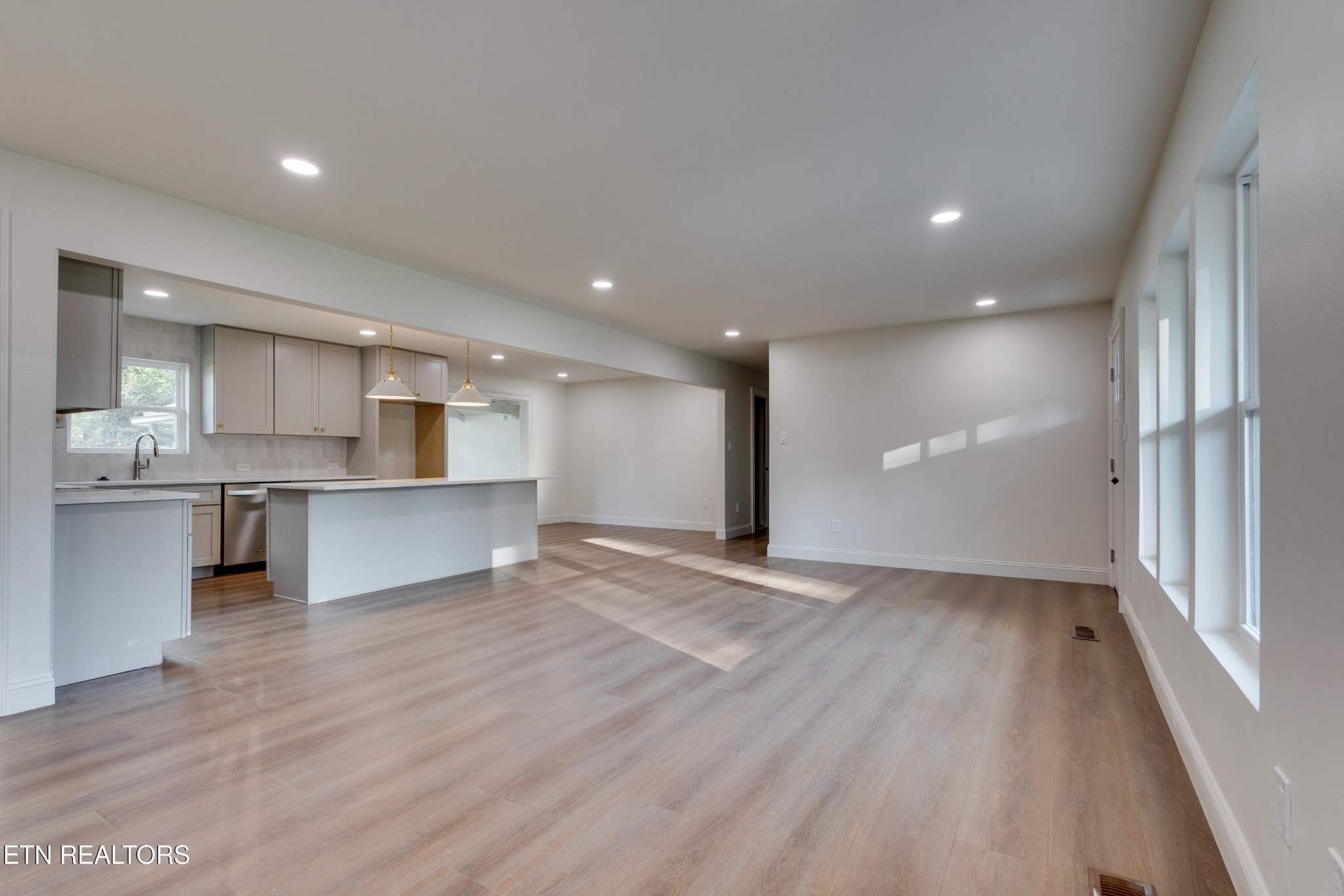 838 Whitehall Road Knoxville, TN 37909 - Photo 19 of 50