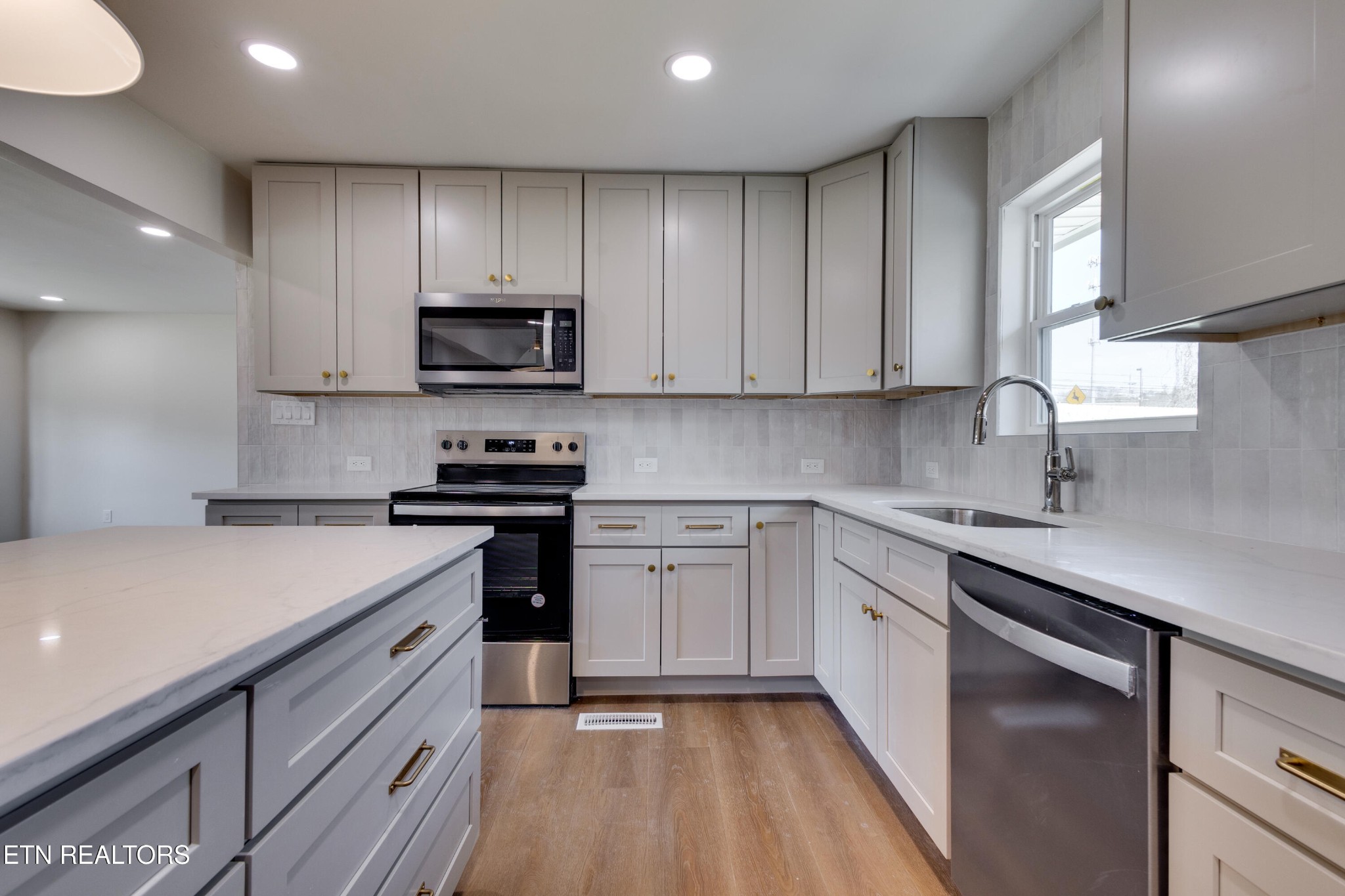 838 Whitehall Road Knoxville, TN 37909 - Photo 24 of 50