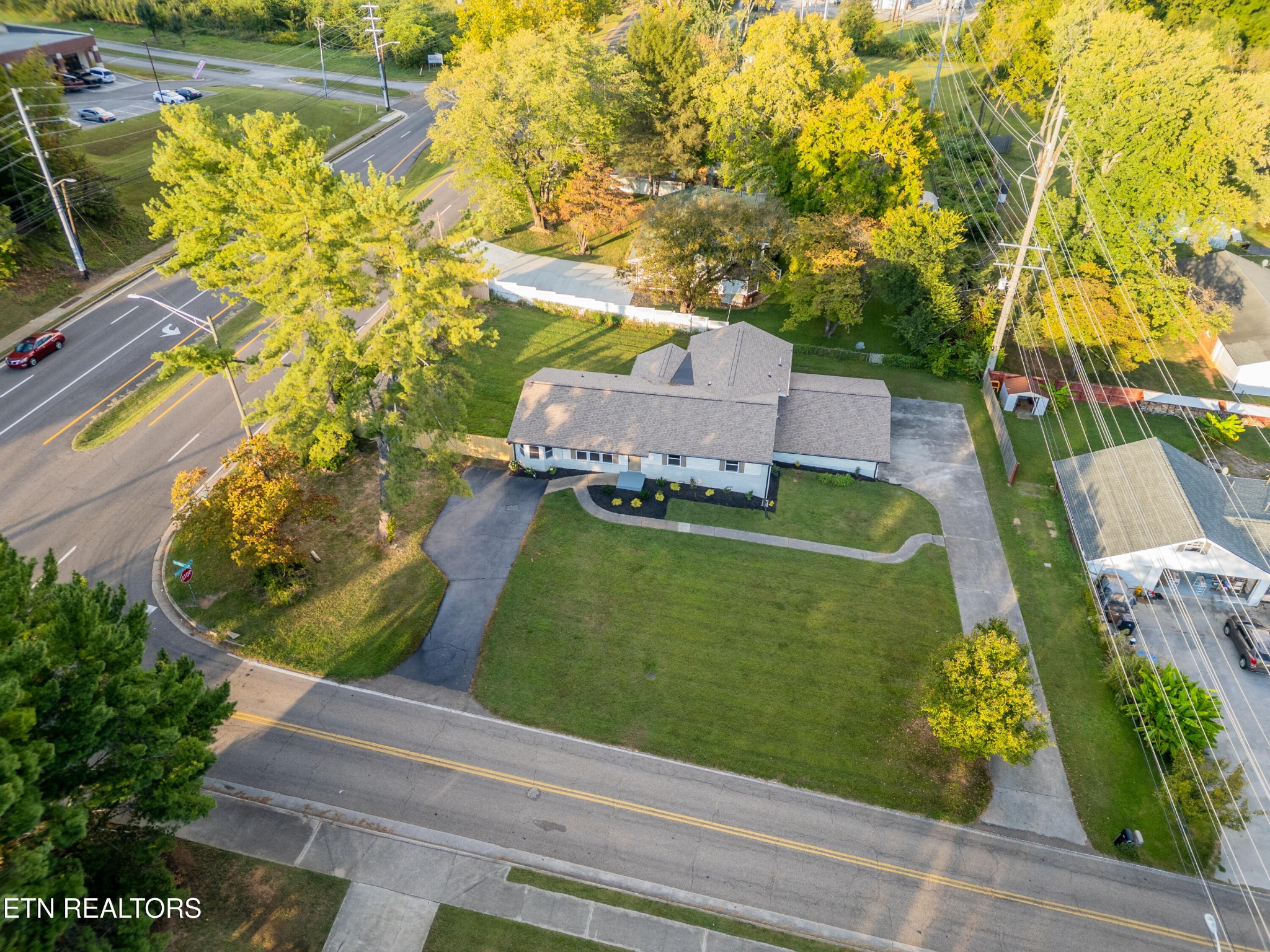 838 Whitehall Road Knoxville, TN 37909 - Photo 49 of 50