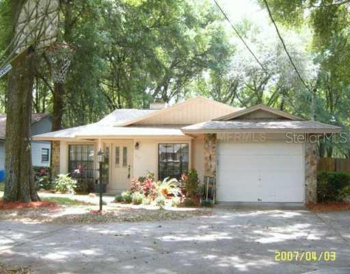 514 West Wheeler Road Seffner, FL 33584 - Photo 1 of 1 Exterior Front