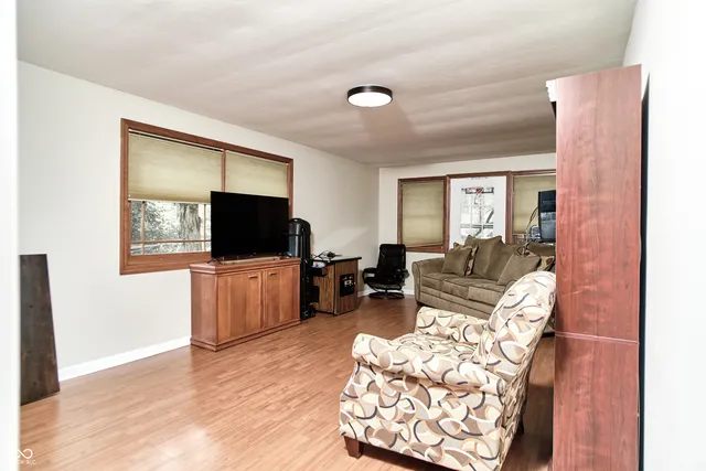 $324,900 | 7353 Grandview Drive, Indianapolis, IN 46260