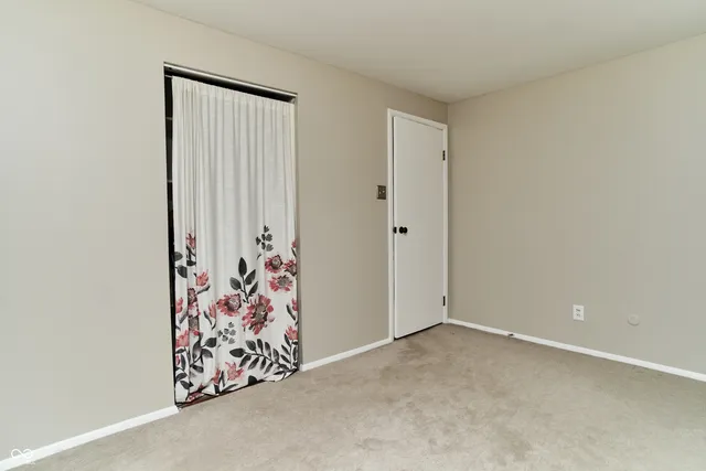 $324,900 | 7353 Grandview Drive, Indianapolis, IN 46260