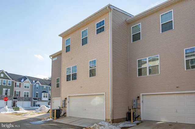 $429,000 | 2721 Wheatland Station Way, Fredericksburg, VA 22408