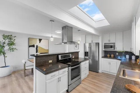 $2,398,000 | 1484 Kingfisher Way, Sunnyvale, CA 94087