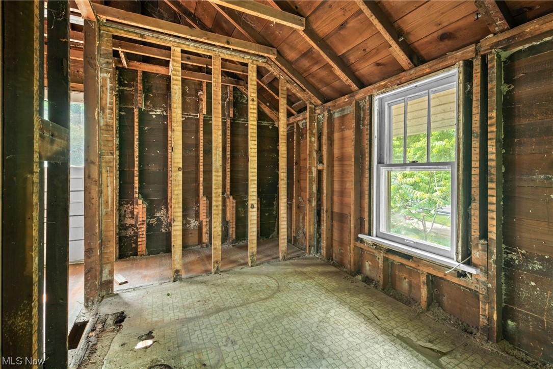 319 Bayview Road Bay Village, OH 44140 - Photo 16 of 20 Gallery Image 16