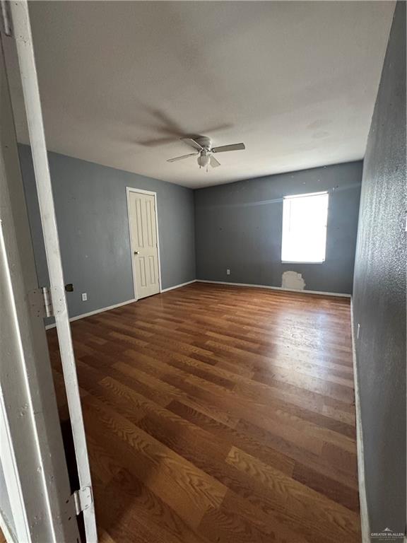 210 West Monte Cristo Road, Unit R Edinburg, TX 78541 - Photo 13 of 18 a view of empty room with window