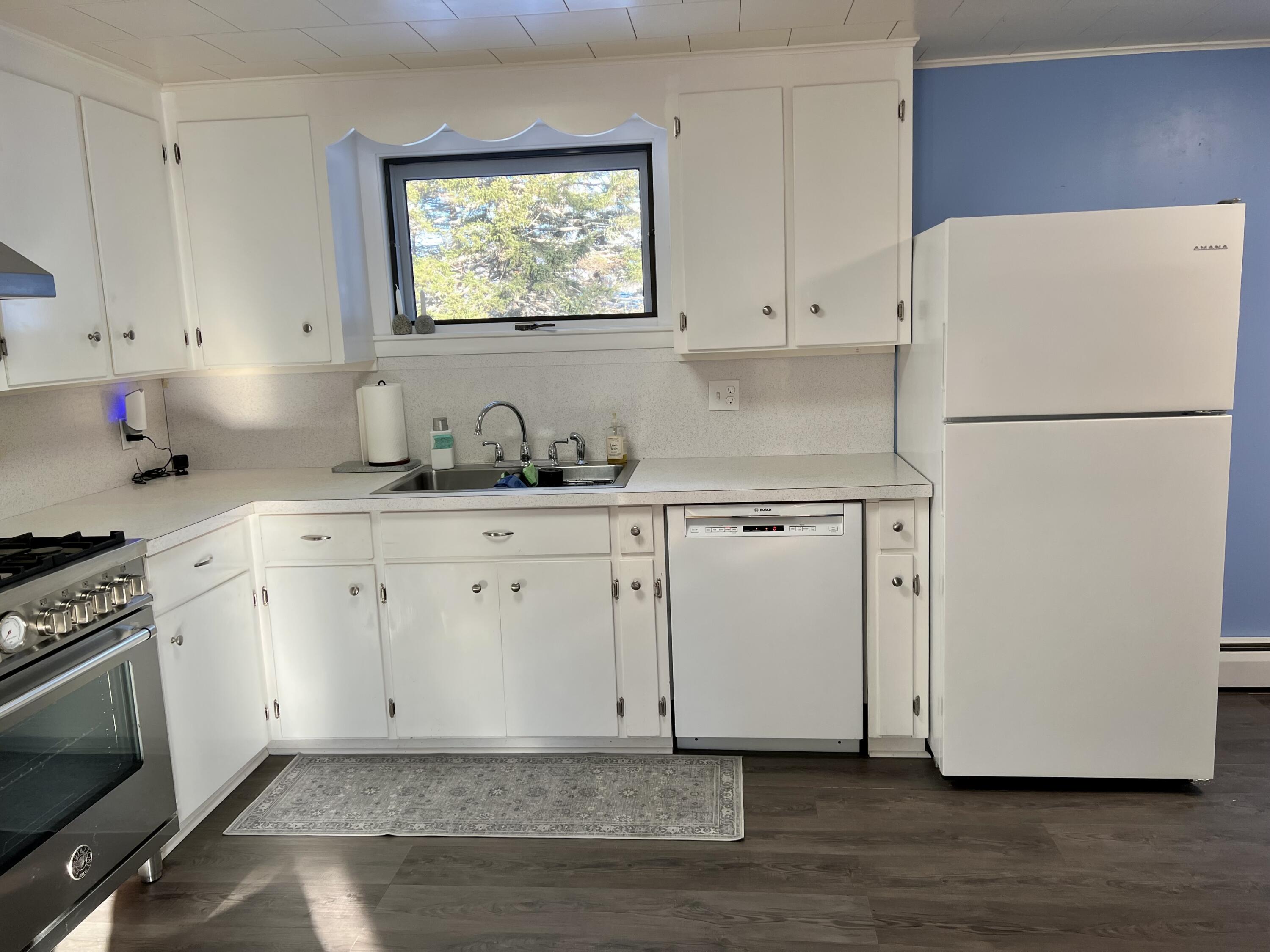 17 Freeman Ridge Road Southwest Harbor, ME 04679 - Photo 14 of 58 Kitchen