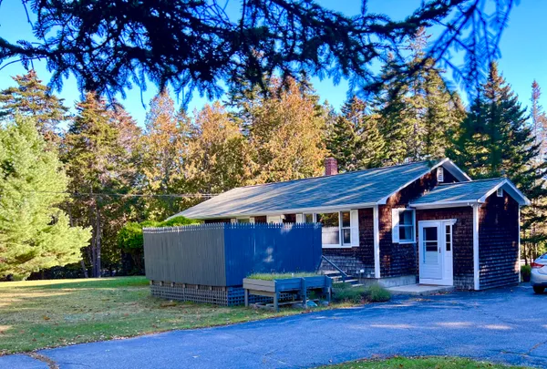 $479,000 | 17 Freeman Ridge Road, Southwest Harbor, ME 04679