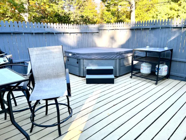 $479,000 | 17 Freeman Ridge Road, Southwest Harbor, ME 04679