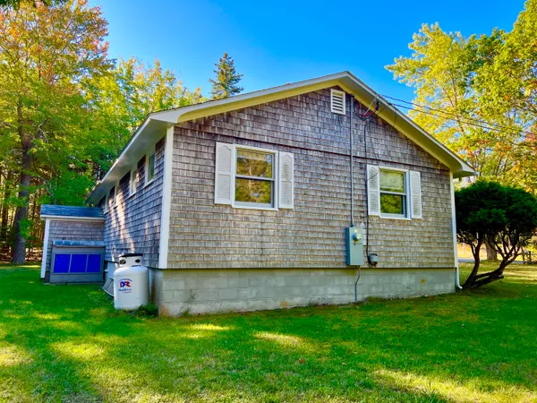 $479,000 | 17 Freeman Ridge Road, Southwest Harbor, ME 04679