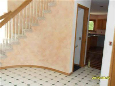 8765 Waumegah Road Clarkston, MI 48348 - Photo 4 of 11 20273177-3.JPG