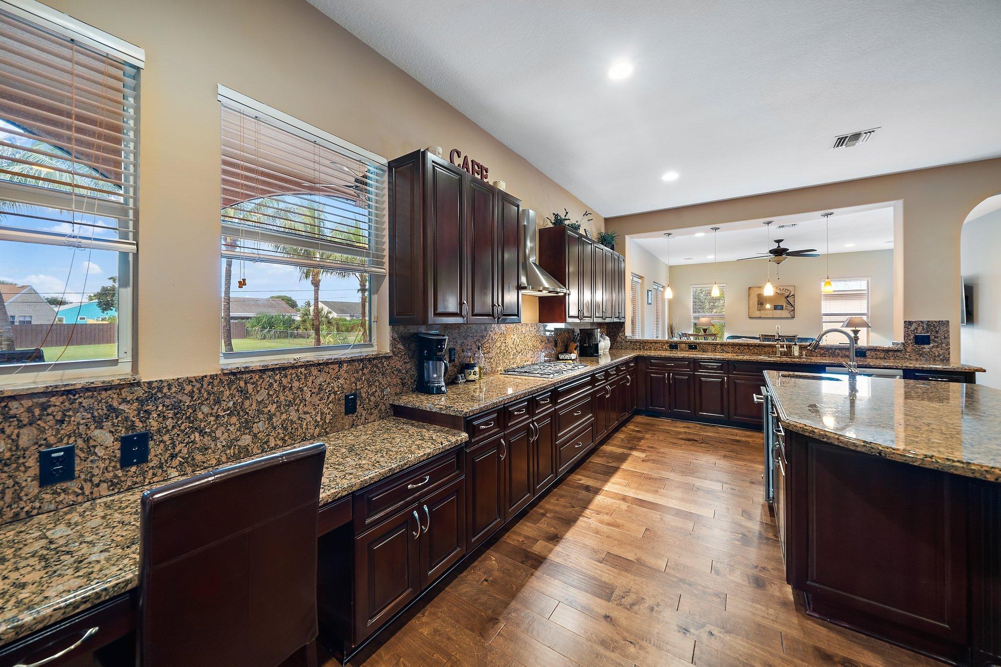 5465 3rd Road, Unit A Lake Worth, FL 33467 - Photo 24 of 69 032-5465ThirdRd-LakeWorth-FL-SMALL
