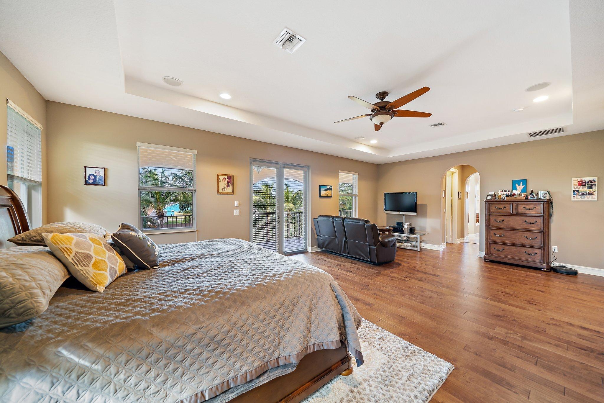 5465 3rd Road, Unit A Lake Worth, FL 33467 - Photo 38 of 69 043-5465ThirdRd-LakeWorth-FL-SMALL
