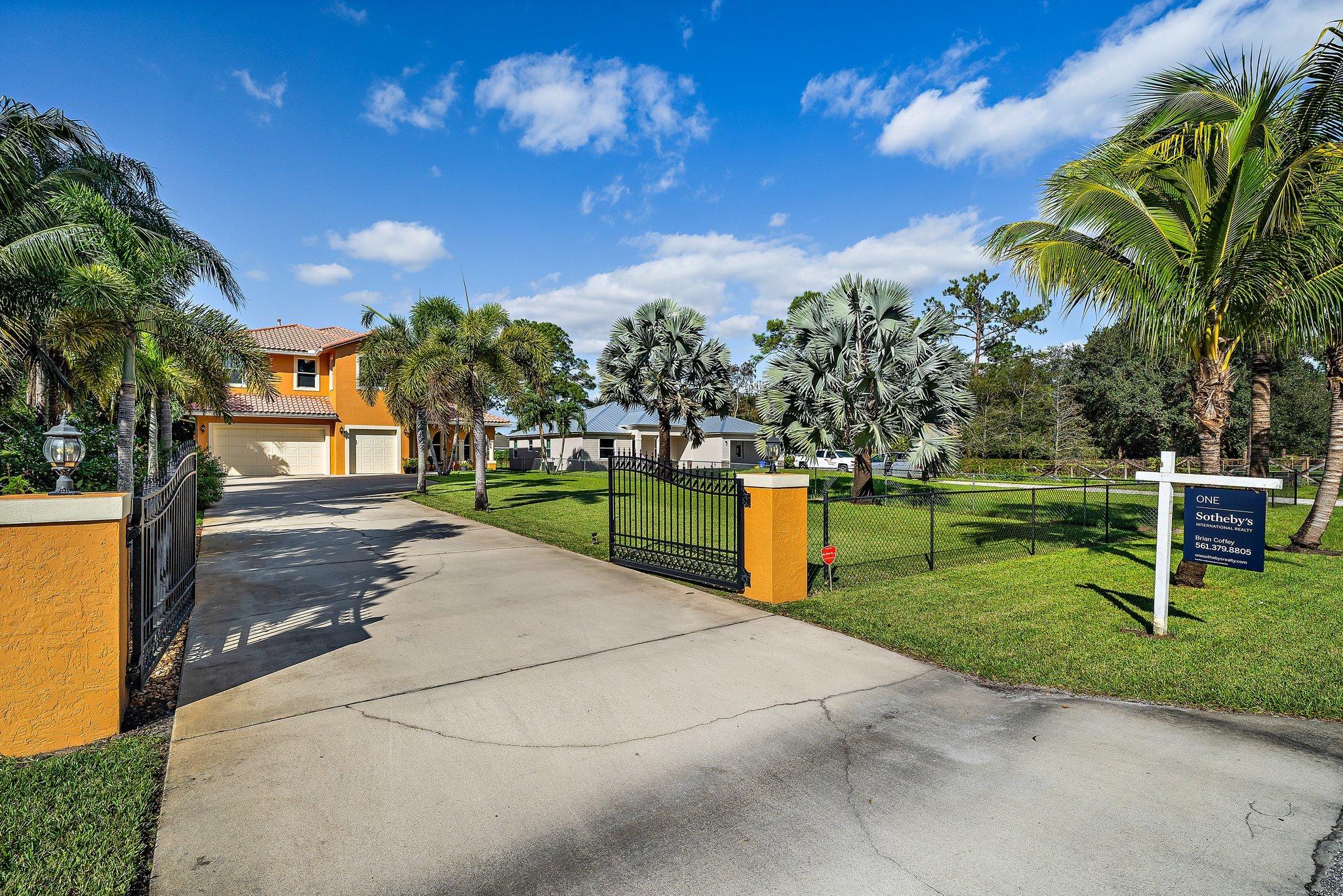 5465 3rd Road, Unit A Lake Worth, FL 33467 - Photo 5 of 69 002-5465ThirdRd-LakeWorth-FL-SMALL
