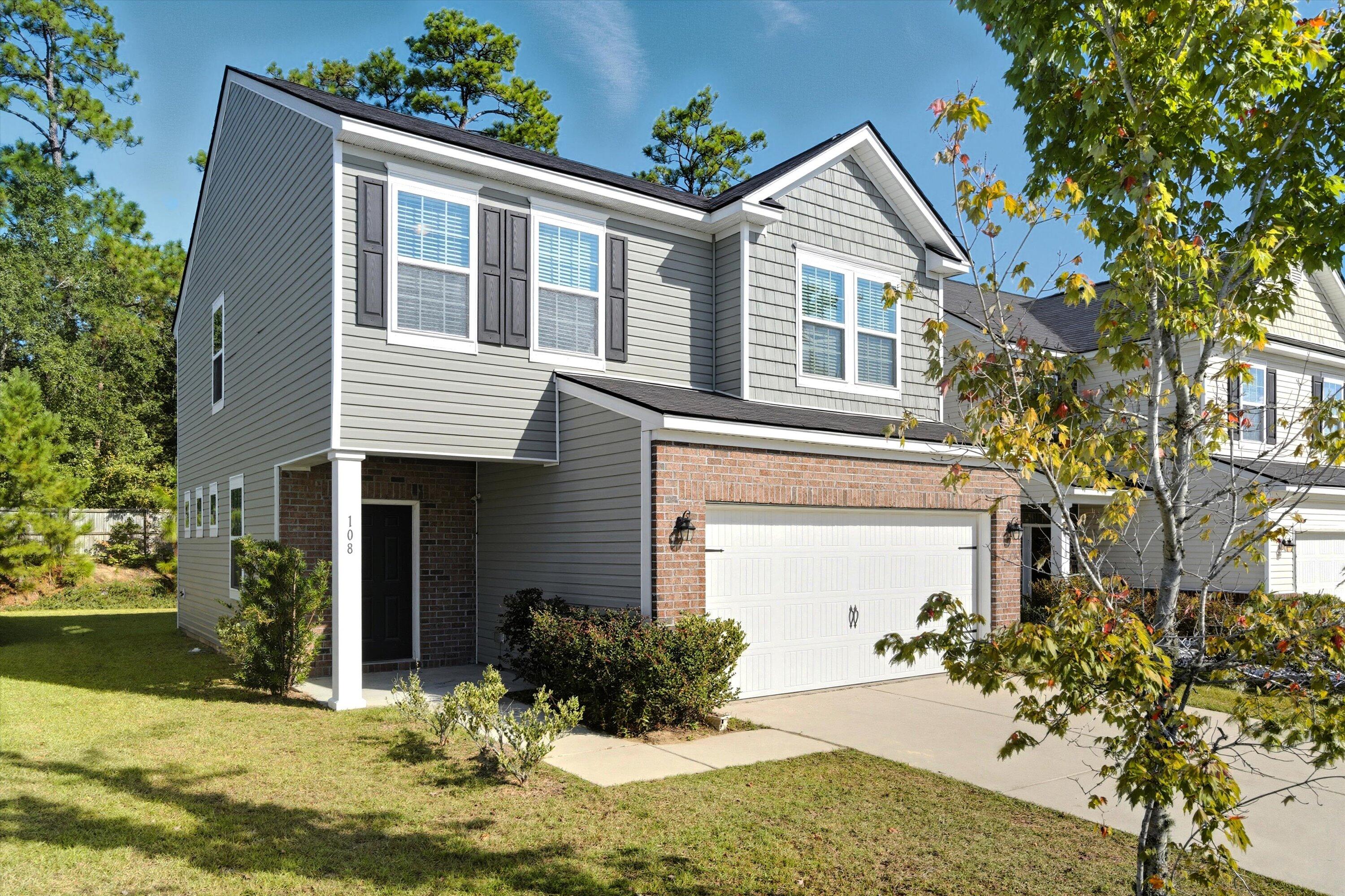 108 Lakestone Road Moncks Corner, SC 29461 - Photo 4 of 24 04-004_DSC00440_1