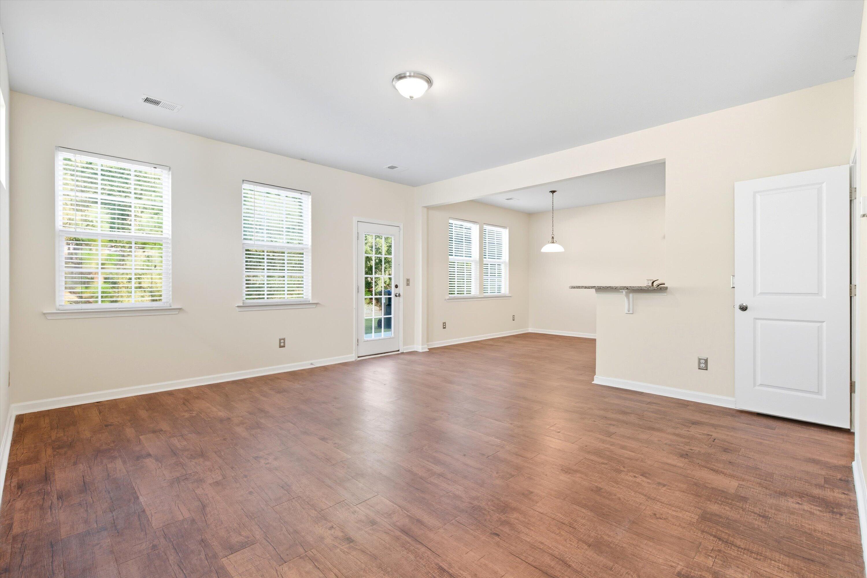 108 Lakestone Road Moncks Corner, SC 29461 - Photo 5 of 24 06-006_DSC00371