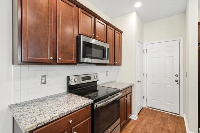 $305,000 | 108 Lakestone Road, Moncks Corner, SC 29461