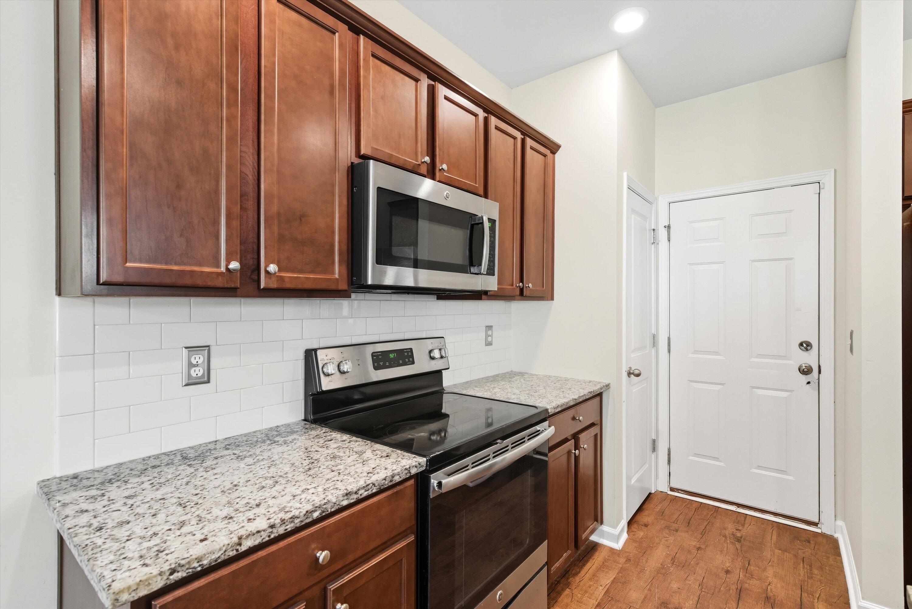 108 Lakestone Road Moncks Corner, SC 29461 - Photo 9 of 24 10-010_DSC00386_1