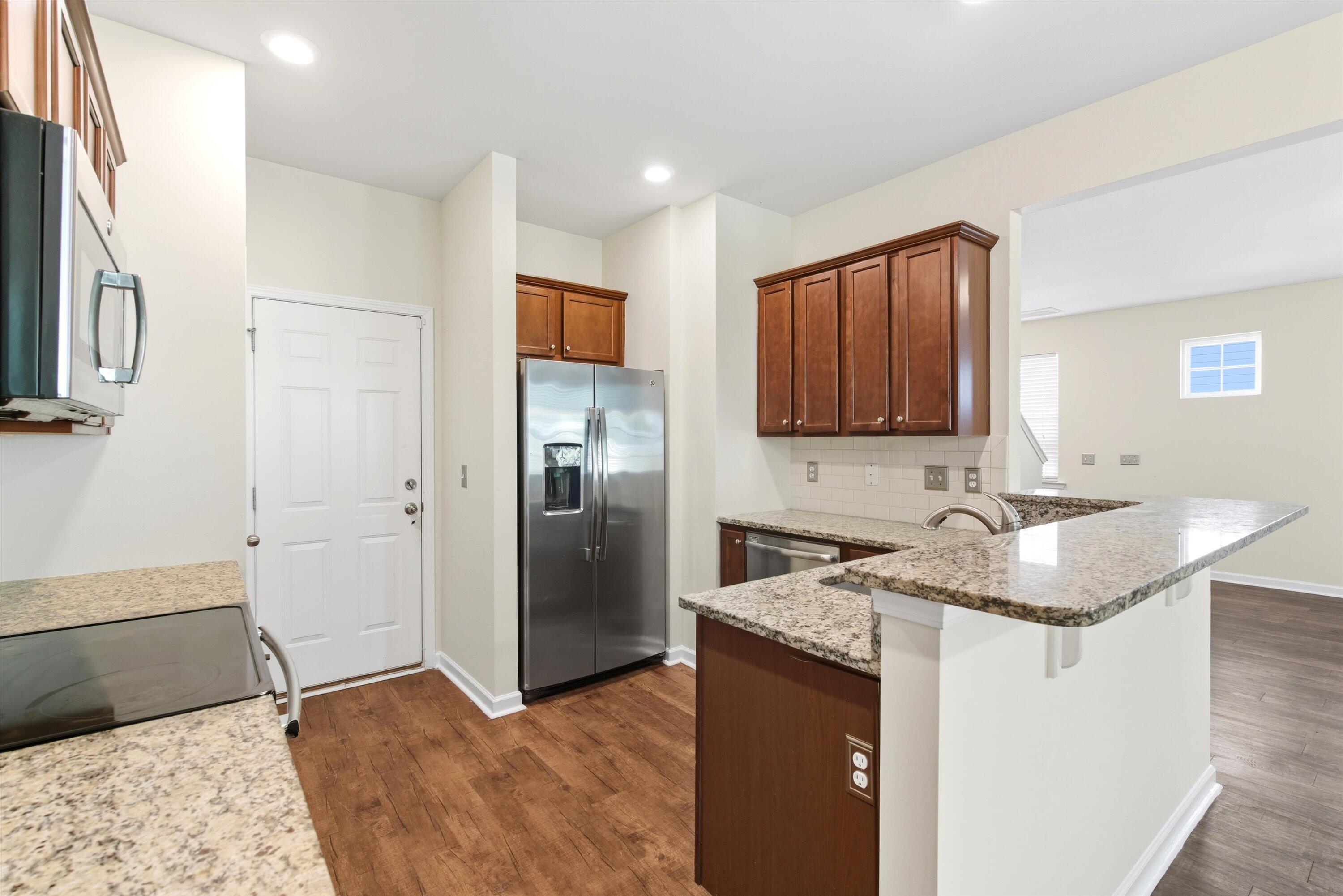 108 Lakestone Road Moncks Corner, SC 29461 - Photo 10 of 24 11-011_DSC00389_1