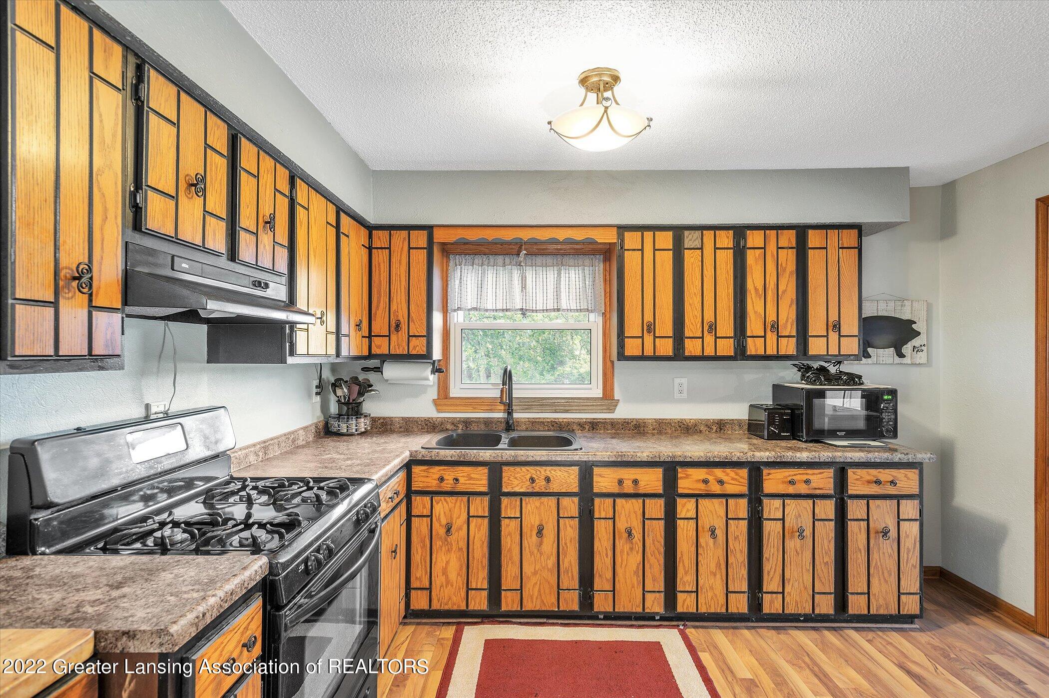 955 Covert Road Leslie, MI 49251 - Photo 12 of 51 10-955-Covert-Rd-WindowStill-Real-Estate