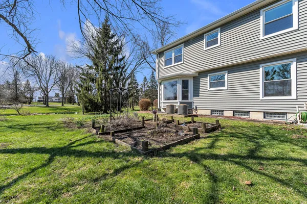 $775,000 | 21300 Chubb Road, Northville, MI 48167