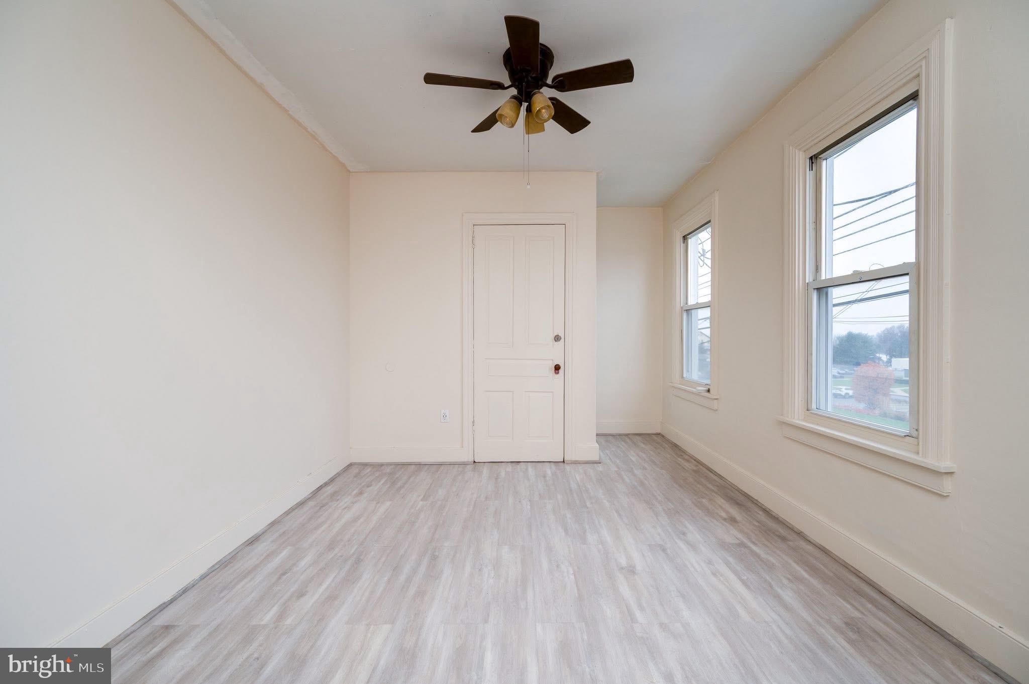 3019 Kutztown Road Reading, PA 19605 - Photo 35 of 40 Bright and airy blank canvas space.