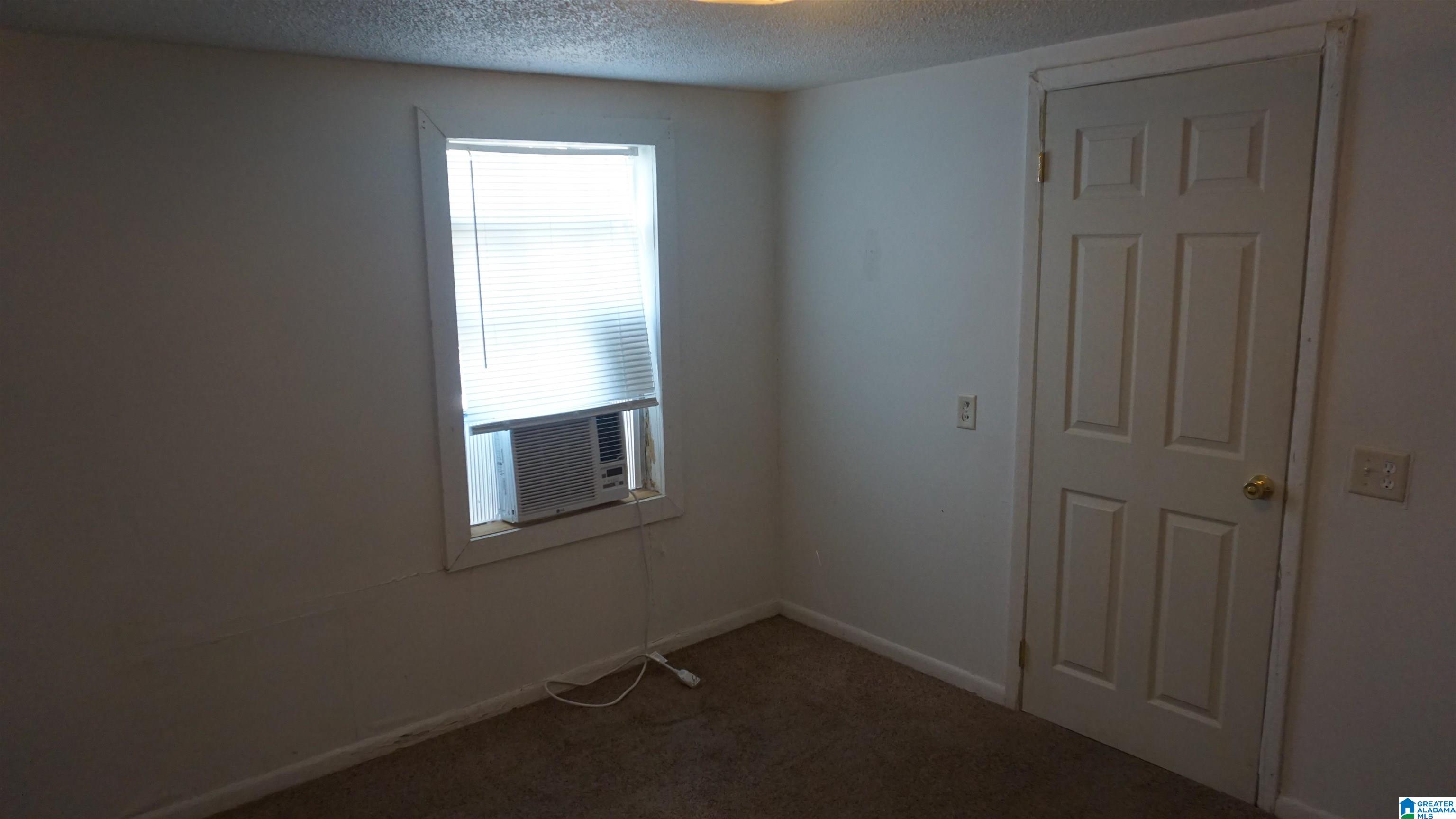 642 South Parkell Avenue Bessemer, AL 35023 - Photo 37 of 39