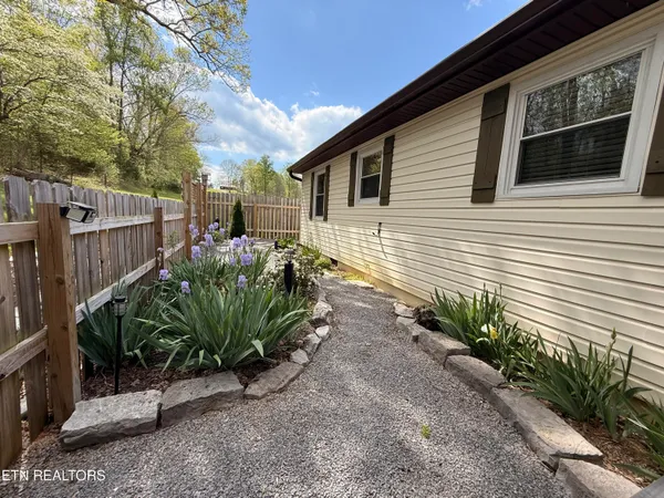 $250,000 | 4936 Hurricane Road, Jonesville, VA 24263