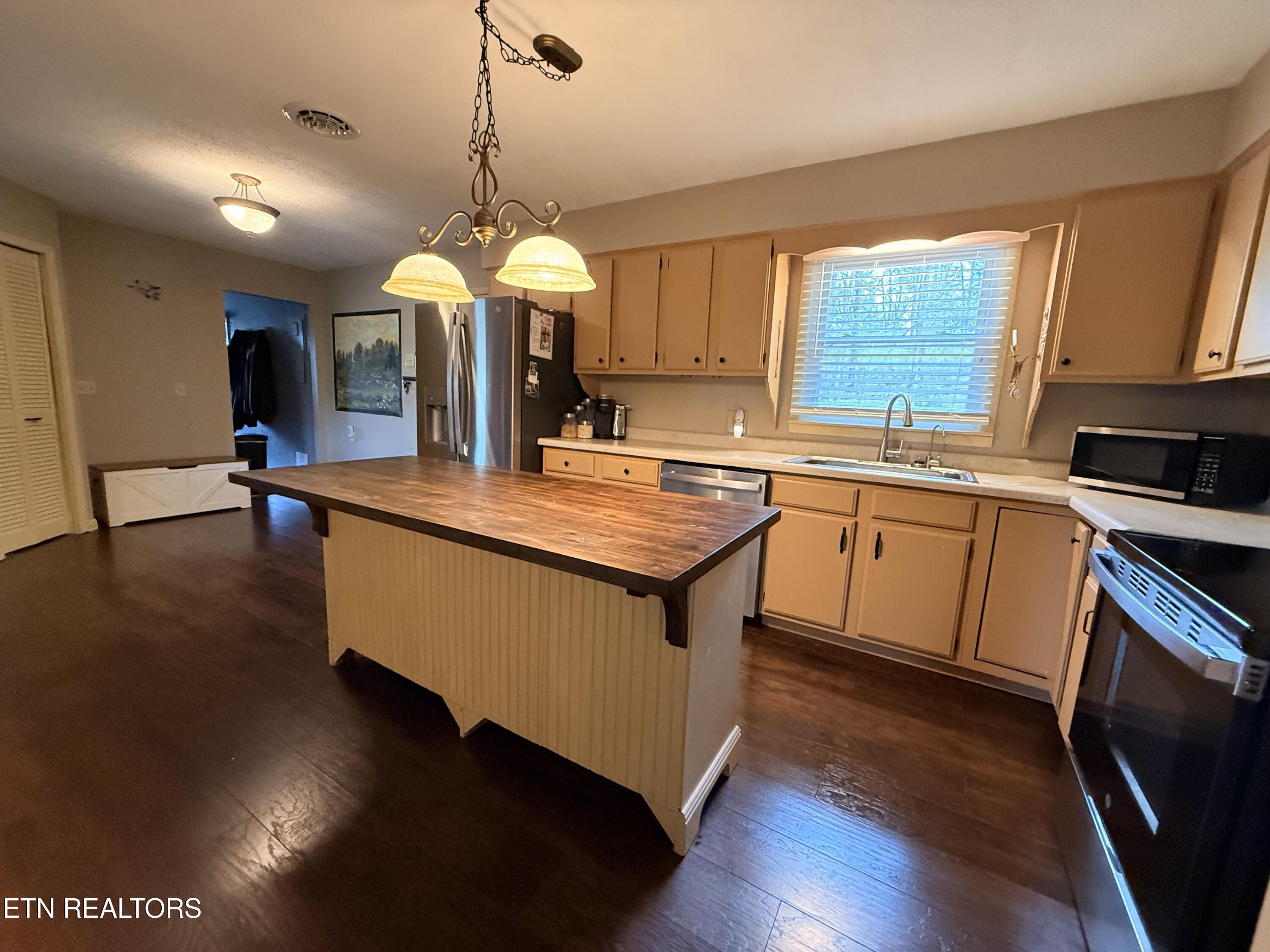 4936 Hurricane Road Jonesville, VA 24263 - Photo 42 of 54 IMG_7577