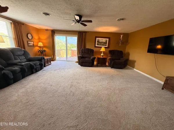 $250,000 | 4936 Hurricane Road, Jonesville, VA 24263