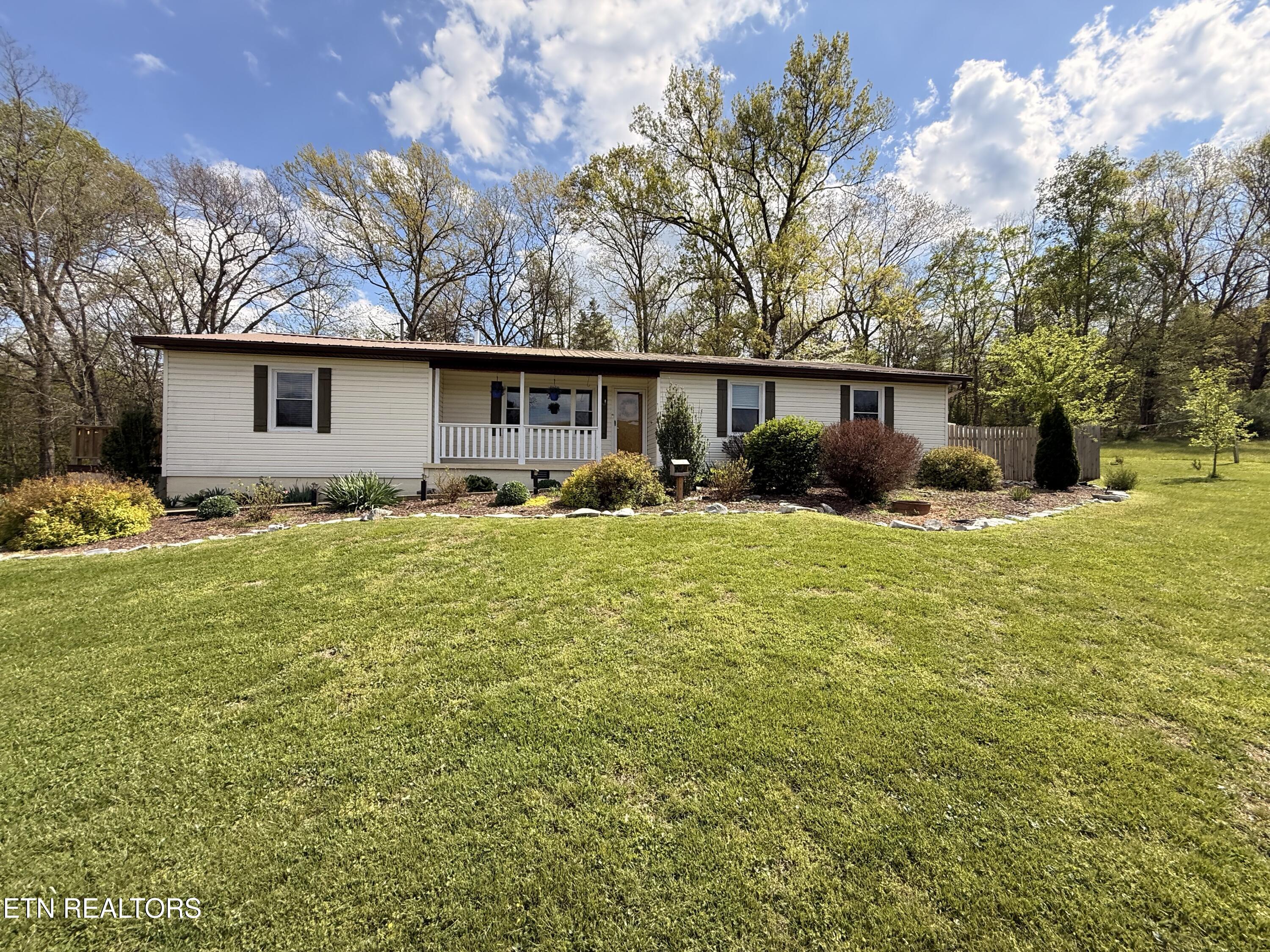 4936 Hurricane Road Jonesville, VA 24263 - Photo 7 of 54 IMG_7649