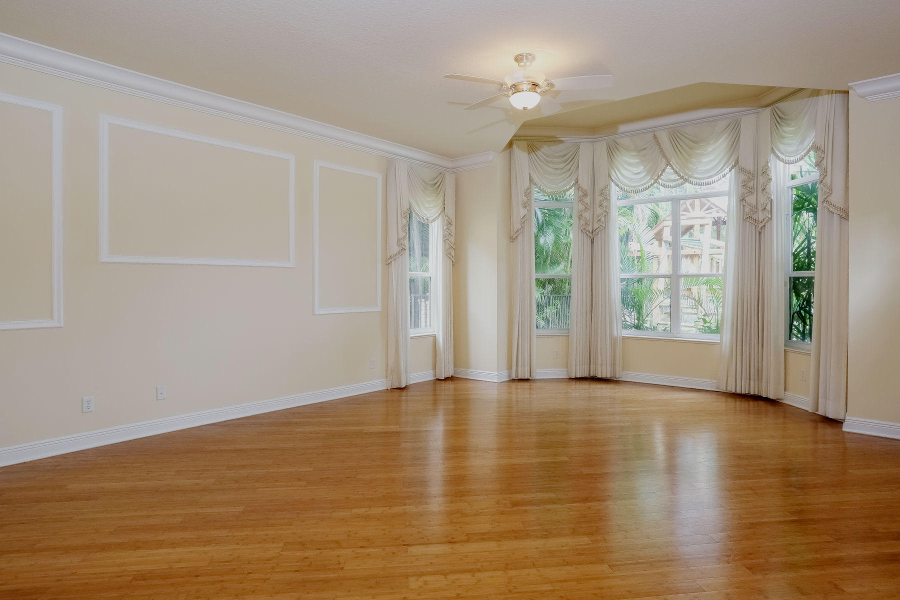 130 Bryce Lane Jupiter, FL 33458 - Photo 23 of 40 Master Bedroom