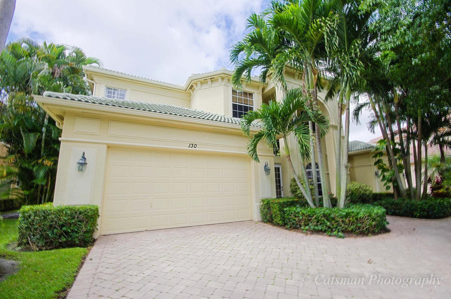 130 Bryce Lane Jupiter, FL 33458 - Photo 10 of 40 Garage