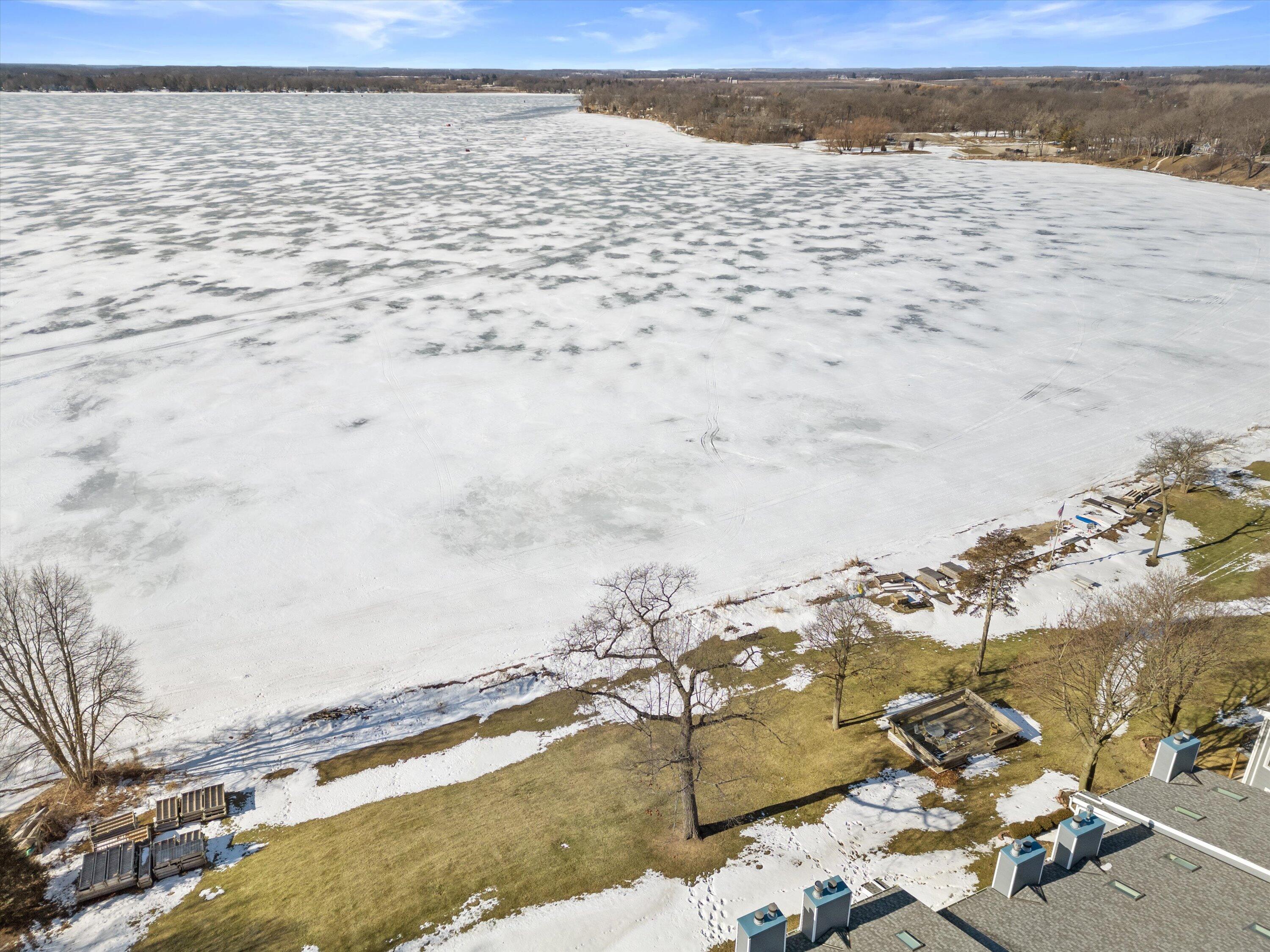 1523 Grandview Court, Unit 4 Dover, WI 53139 - Photo 9 of 32 09-DJI_0041