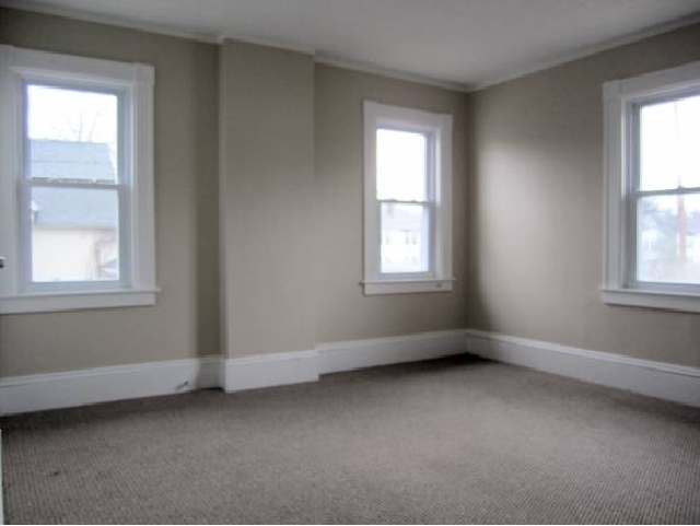180 Calef Road Manchester, NH 03103 - Photo 18 of 23