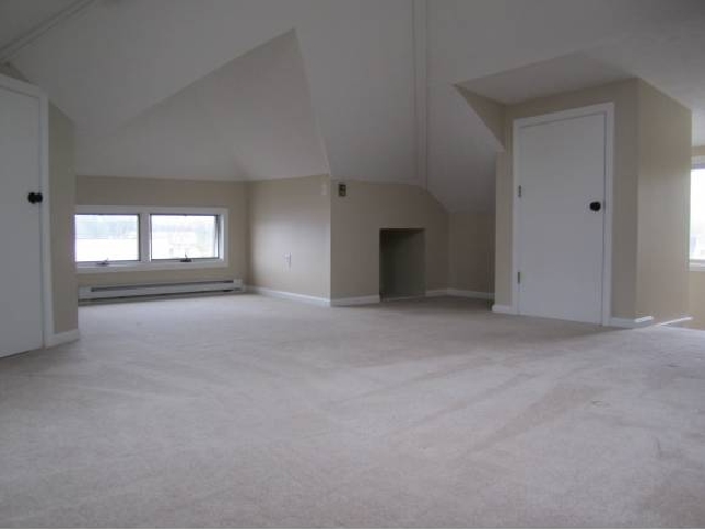 180 Calef Road Manchester, NH 03103 - Photo 21 of 23