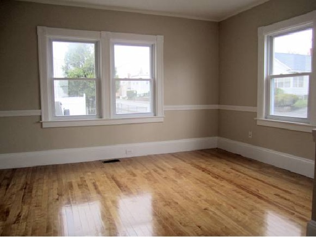 180 Calef Road Manchester, NH 03103 - Photo 10 of 23