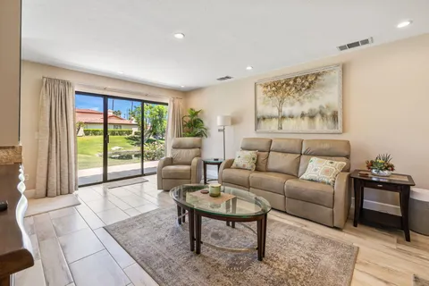 $411,900 | 130 Willow Lake Drive, Palm Desert, CA 92260