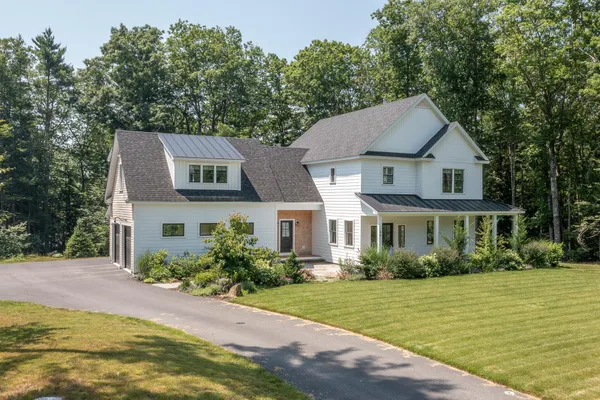$1,600,000 | 46 Cortland Court, Cumberland Center, ME 04021