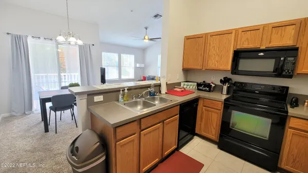 $1,595 | 2200 Marsh Hawk Lane, Unit 309, Fleming Island, FL 32003