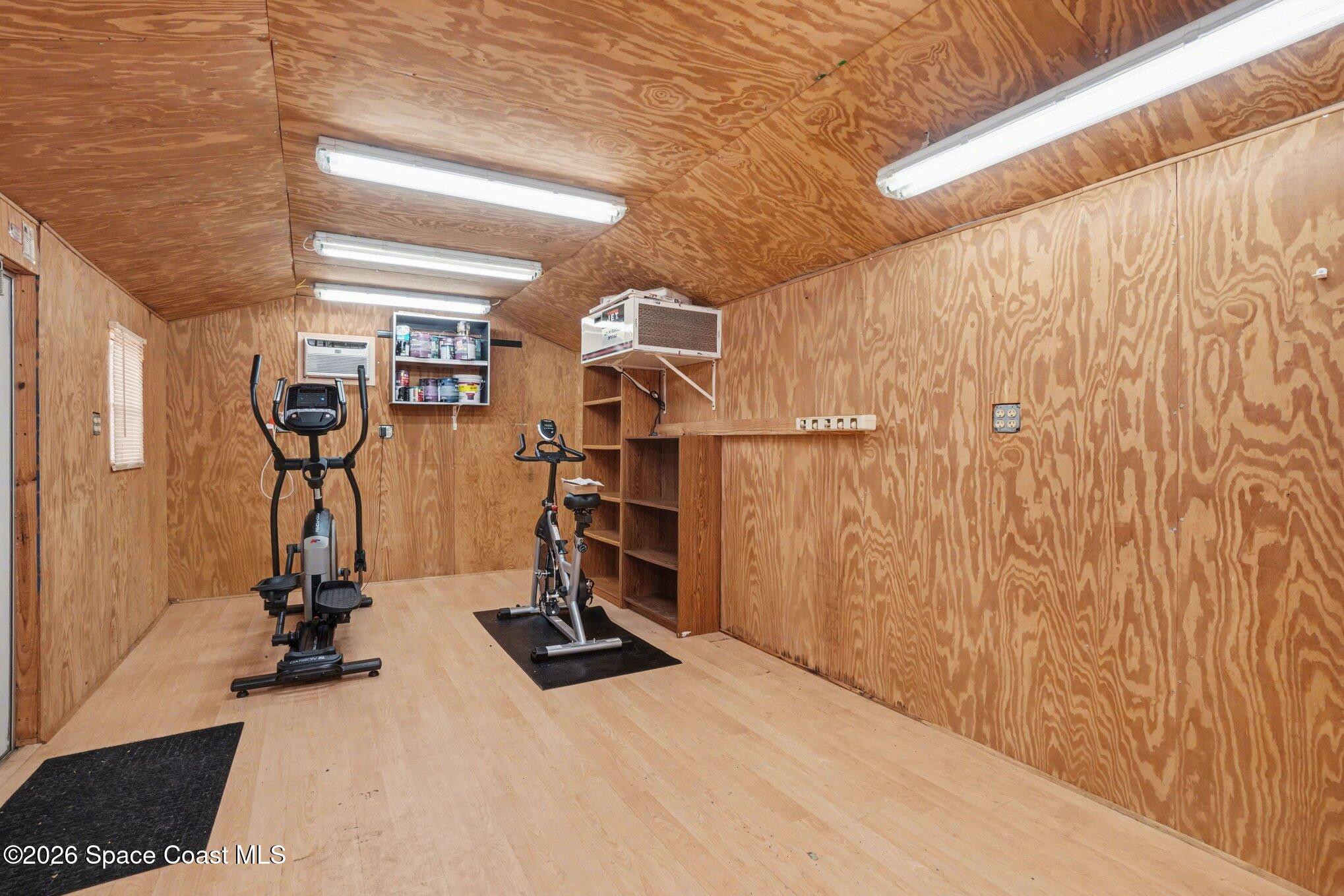 2870 Locksley Road Melbourne, FL 32935 - Photo 23 of 26 Workshop with Electricity